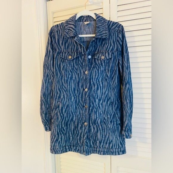 Chico's Long Button-Up Zebra Print Denim Jacket Size 0 (4-6) 100% Cotton - Picture 1 of 8